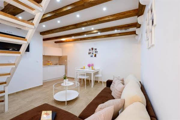 Alberto Apartment ดูบรอฟนิก ภายนอก รูปภาพ